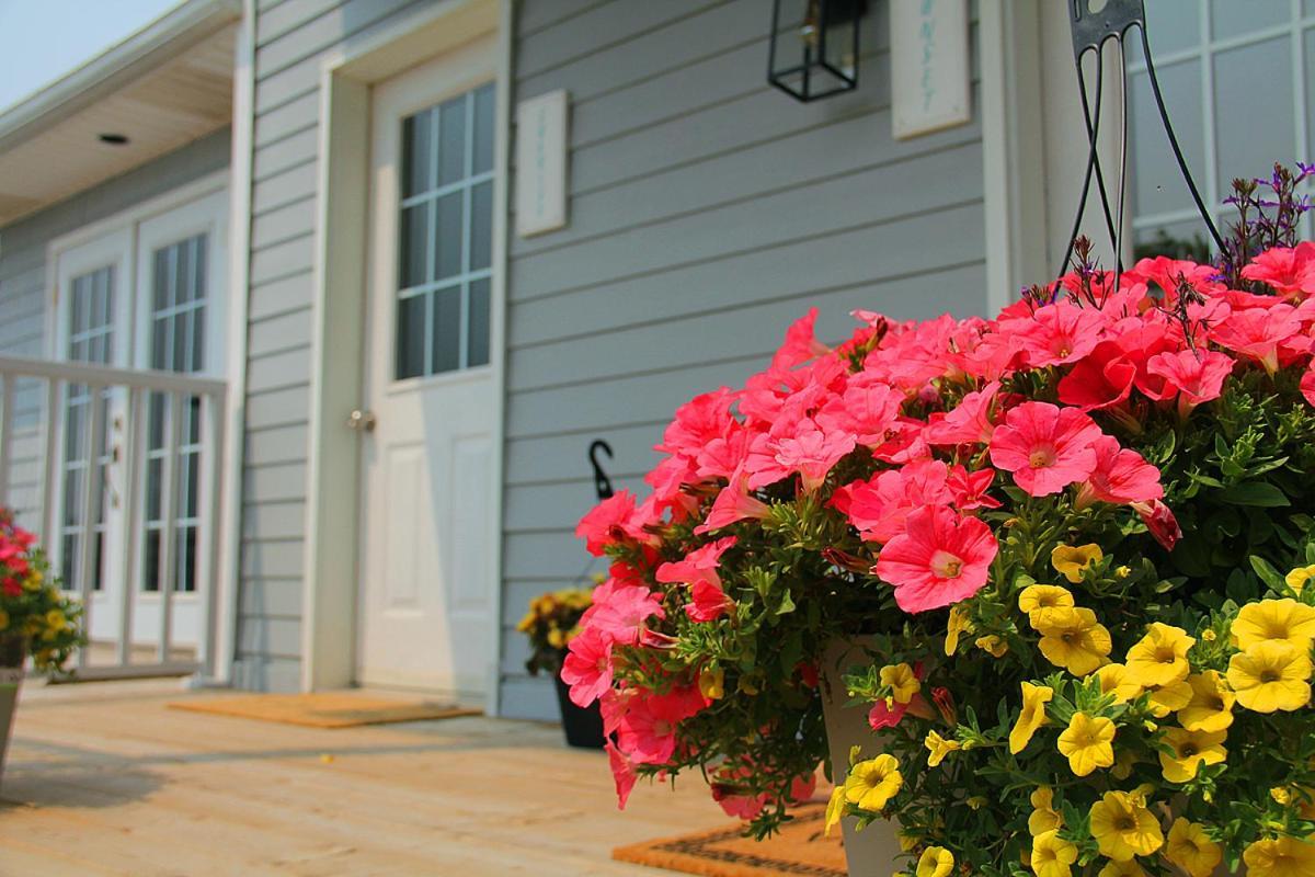 Gateway To Greenwich Suites Saint Peters Bay Exterior foto